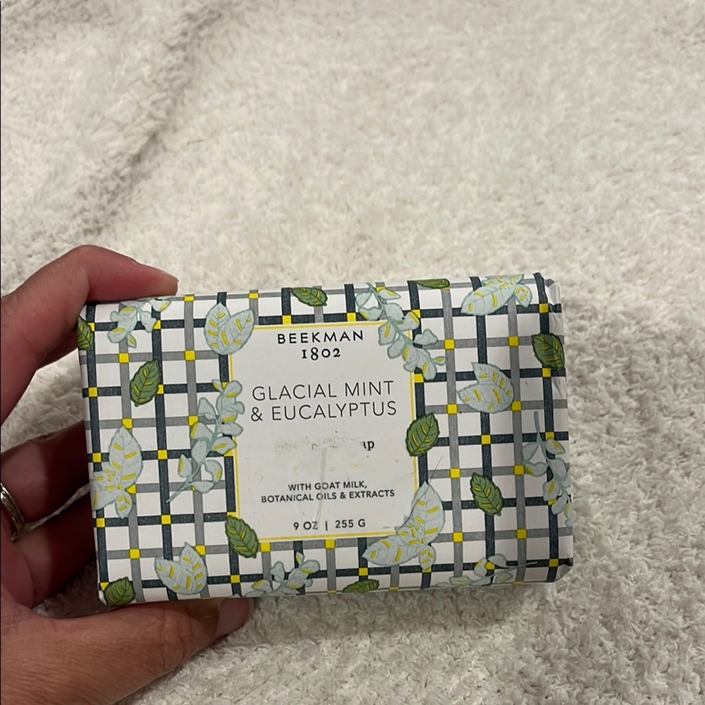 Beekman 1802 Floral Soap and Lotion Trio - Picture 3 of 5